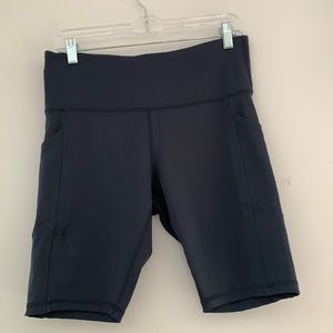 NWOT Marika 9” athletic short